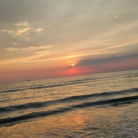 Sunset Apartment